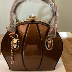 Gorgeous Patent Leather & Rhinestone Copper color barrel-type round Handbag